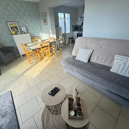 Apartment Les Iles D'ici